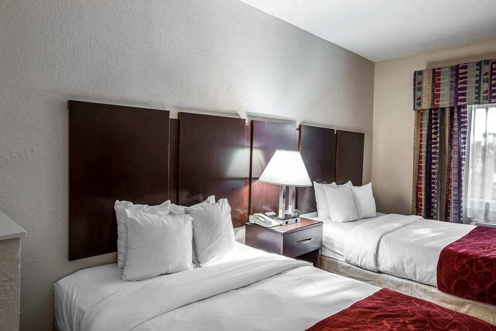 Spark By Hilton ダルース 部屋 写真
