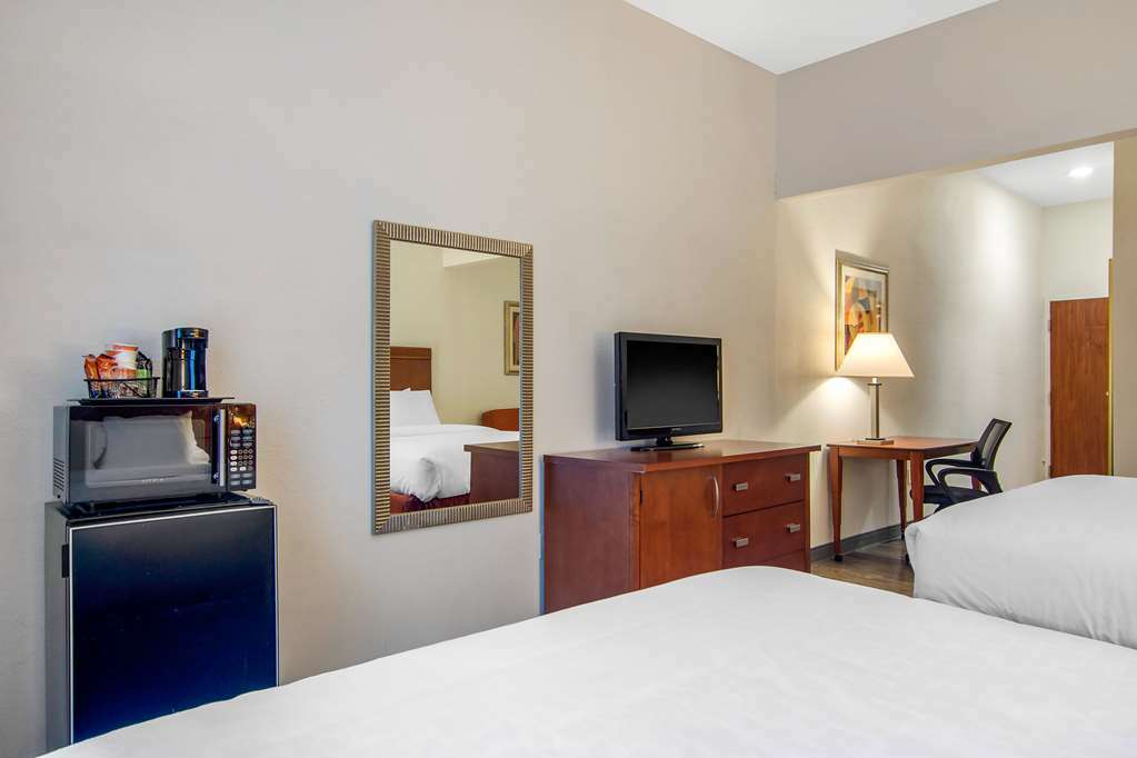 Spark By Hilton ダルース 部屋 写真